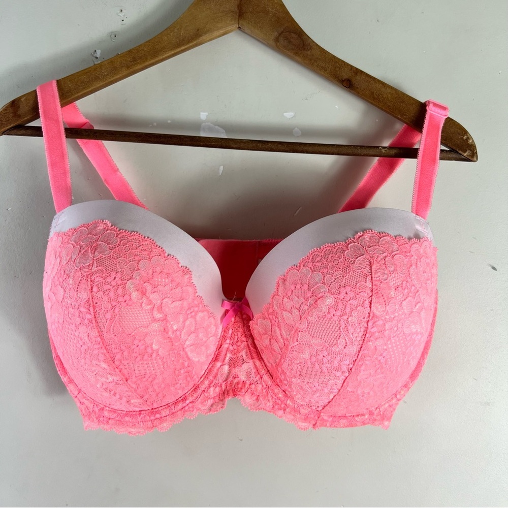 Victoria's Secret Pink Lace Bra